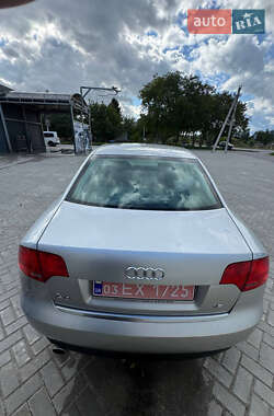 Седан Audi A4 2005 в 