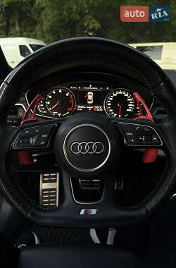 Седан Audi A4 2017 в 