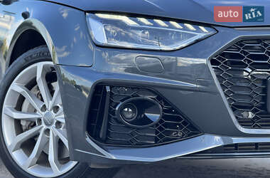 Седан Audi A4 2019 в 