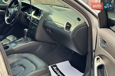 Седан Audi A4 2010 в 