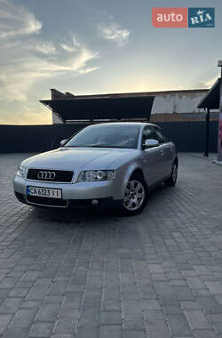Седан Audi A4 2001 в 