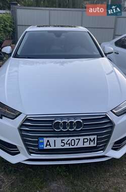 Седан Audi A4 2016 в 