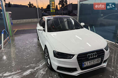 Седан Audi A4 2013 в 