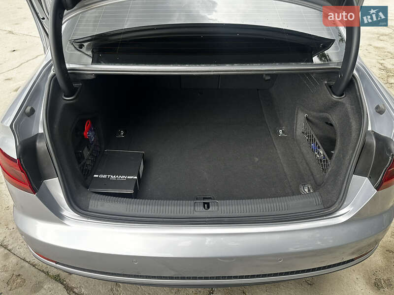 Седан Audi A4 2017 в Львове фото 28 Седан Audi A4 2017 в Львове