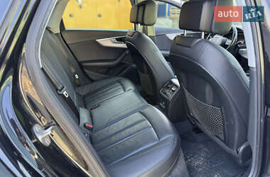 Седан Audi A4 2016 в 