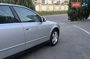 Седан Audi A4 2004 в 