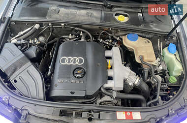 Универсал Audi A4 2003 в 