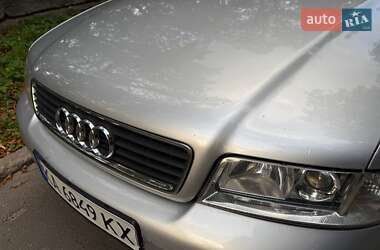 Седан Audi A4 1999 в 