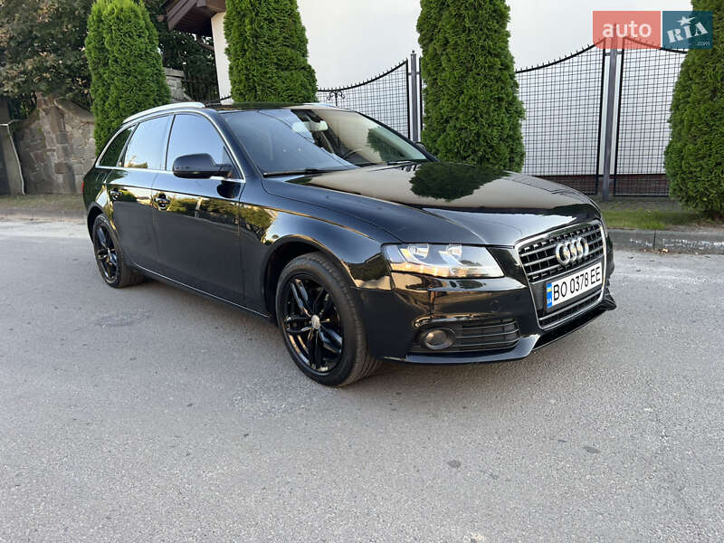 Универсал Audi A4 2011 в Львове
