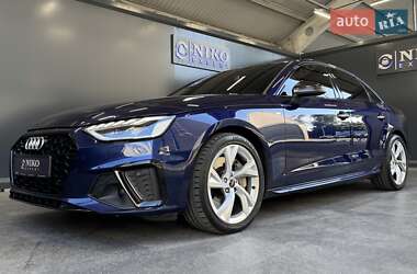 Седан Audi A4 2021 в 