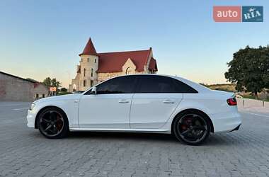 Седан Audi A4 2013 в 