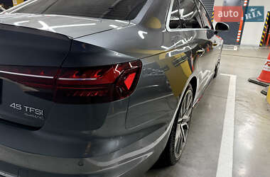Седан Audi A4 2023 в Киеве