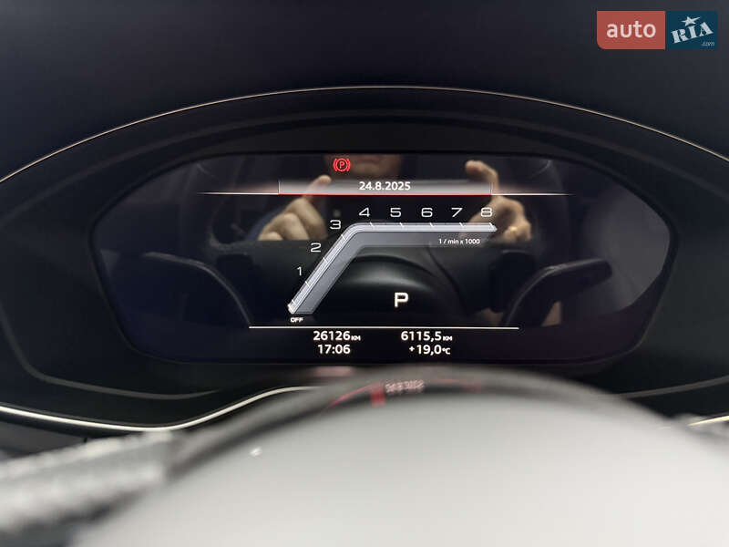Седан Audi A4 2023 в Киеве