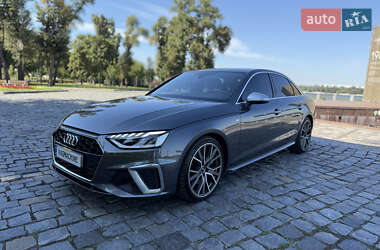 Седан Audi A4 2023 в Киеве