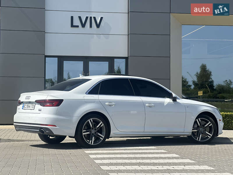 Седан Audi A4 2018 в Львове