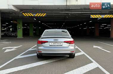 Седан Audi A4 2015 в 