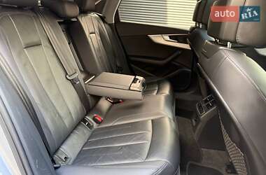 Седан Audi A4 2015 в 