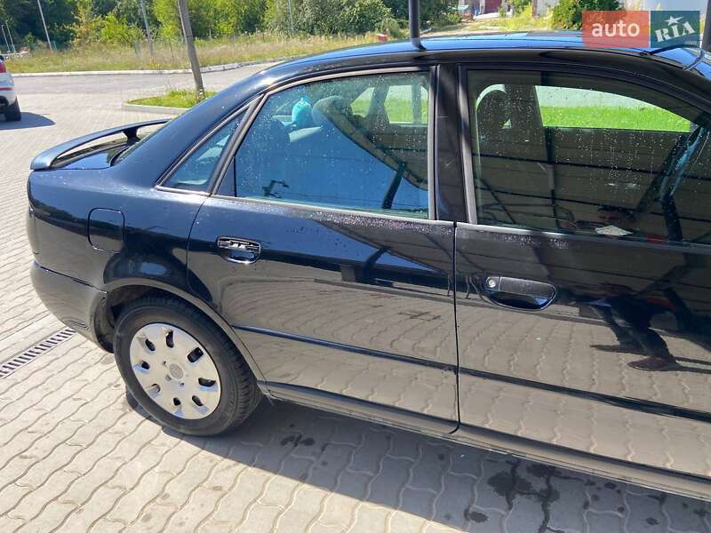 Седан Audi A4 1999 в Гусятине фото 8 Седан Audi A4 1999 в Гусятине