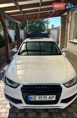 Седан Audi A4 2015 в Днепре