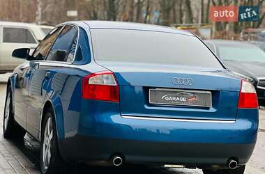 Седан Audi A4 2002 в 