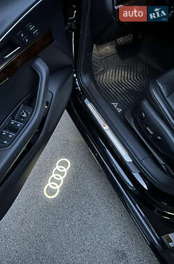 Седан Audi A4 2018 в 