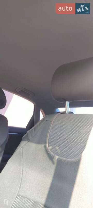 Седан Audi A4 2004 в Харькове