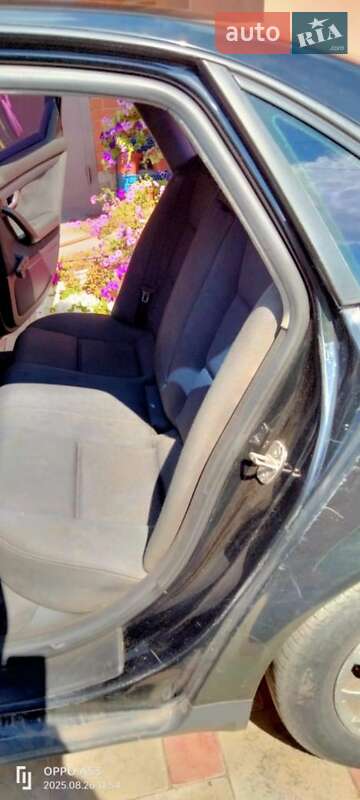 Седан Audi A4 2004 в Харькове