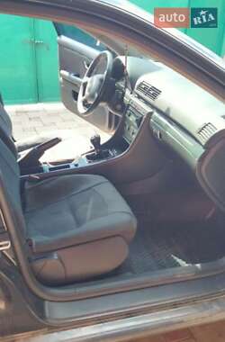 Седан Audi A4 2004 в Харькове
