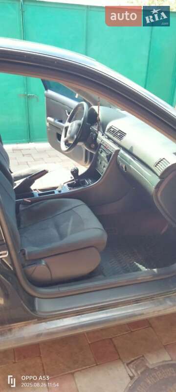 Седан Audi A4 2004 в Харькове