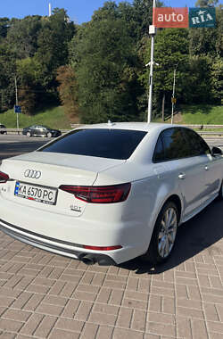 Седан Audi A4 2018 в 