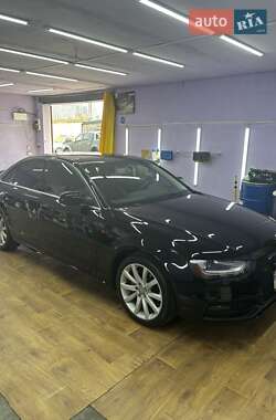 Седан Audi A4 2014 в Києві