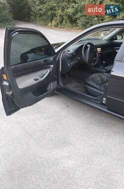 Седан Audi A4 1995 в 