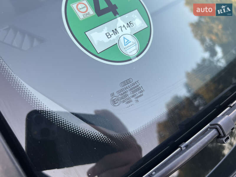 Седан Audi A4 2003 в Жмеринке
