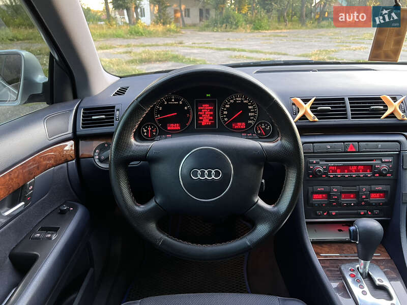 Седан Audi A4 2003 в Жмеринке