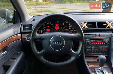 Седан Audi A4 2003 в 