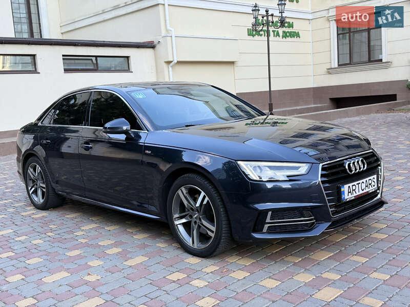 Седан Audi A4 2017 в 