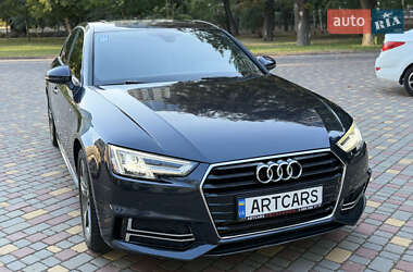 Седан Audi A4 2017 в 