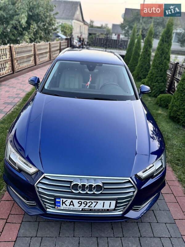 Универсал Audi A4 2018 в Киеве