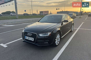 Седан Audi A4 2015 в 