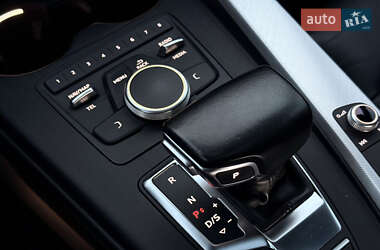 Седан Audi A4 2016 в 
