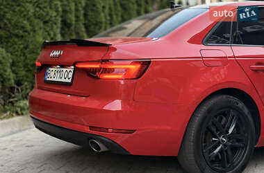 Седан Audi A4 2016 в 