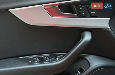 Седан Audi A4 2016 в 