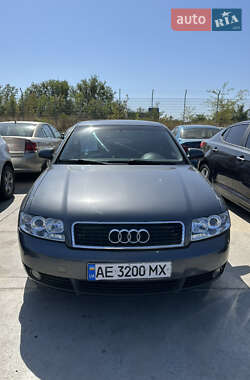 Седан Audi A4 2001 в 