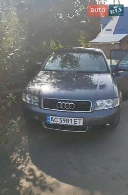 Седан Audi A4 2004 в Сокале
