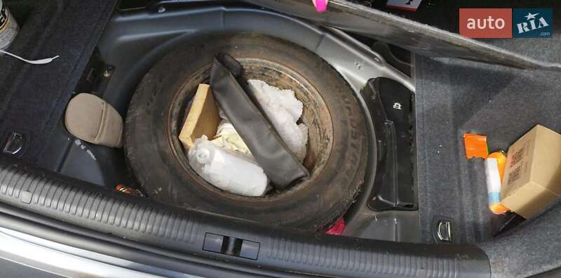 Седан Audi A4 2004 в Сокале