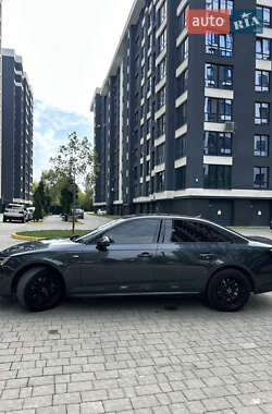 Седан Audi A4 2017 в 