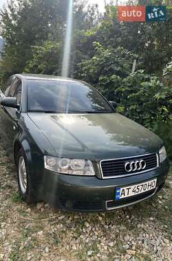 Седан Audi A4 2001 в 