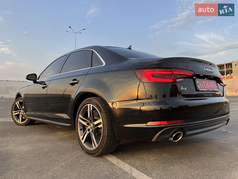 Седан Audi A4 2017 в Львові