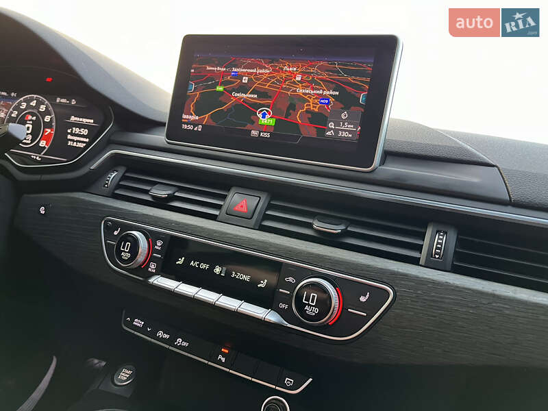 Седан Audi A4 2017 в Львові