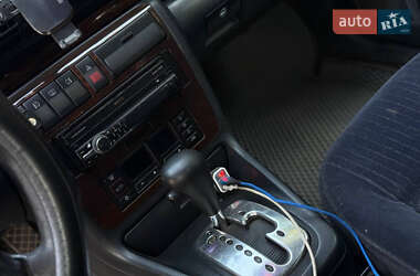 Седан Audi A4 1997 в 